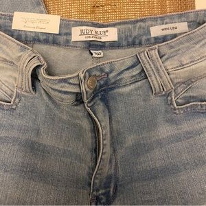 NWT Judy Blue Wide Leg Jeans. Size 9/29